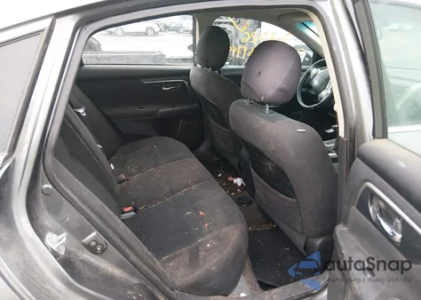 2014 Nissan Altima 2.5 S z USA, uszkodzony, nr VIN 1N4AL3AP3EN360582